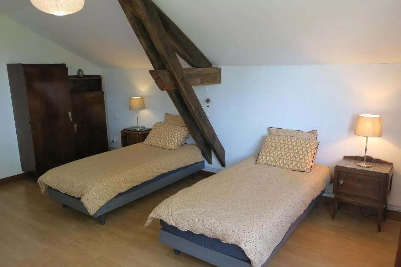 Au Manot Hotel Sainte-Dode 0*,  France